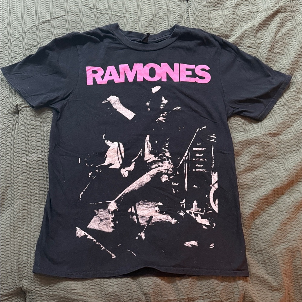 RAMONES Black and Pink Graphic Tee 100% Cotton